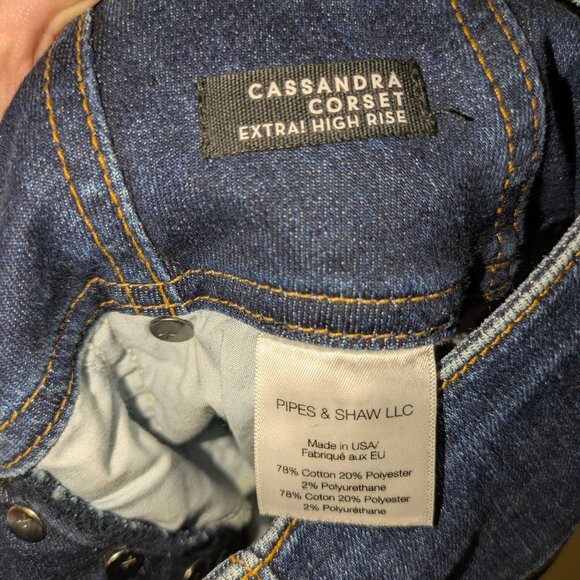 SOLD Veronica Beard High Rise Crop Jeans - Picture 9 of 9